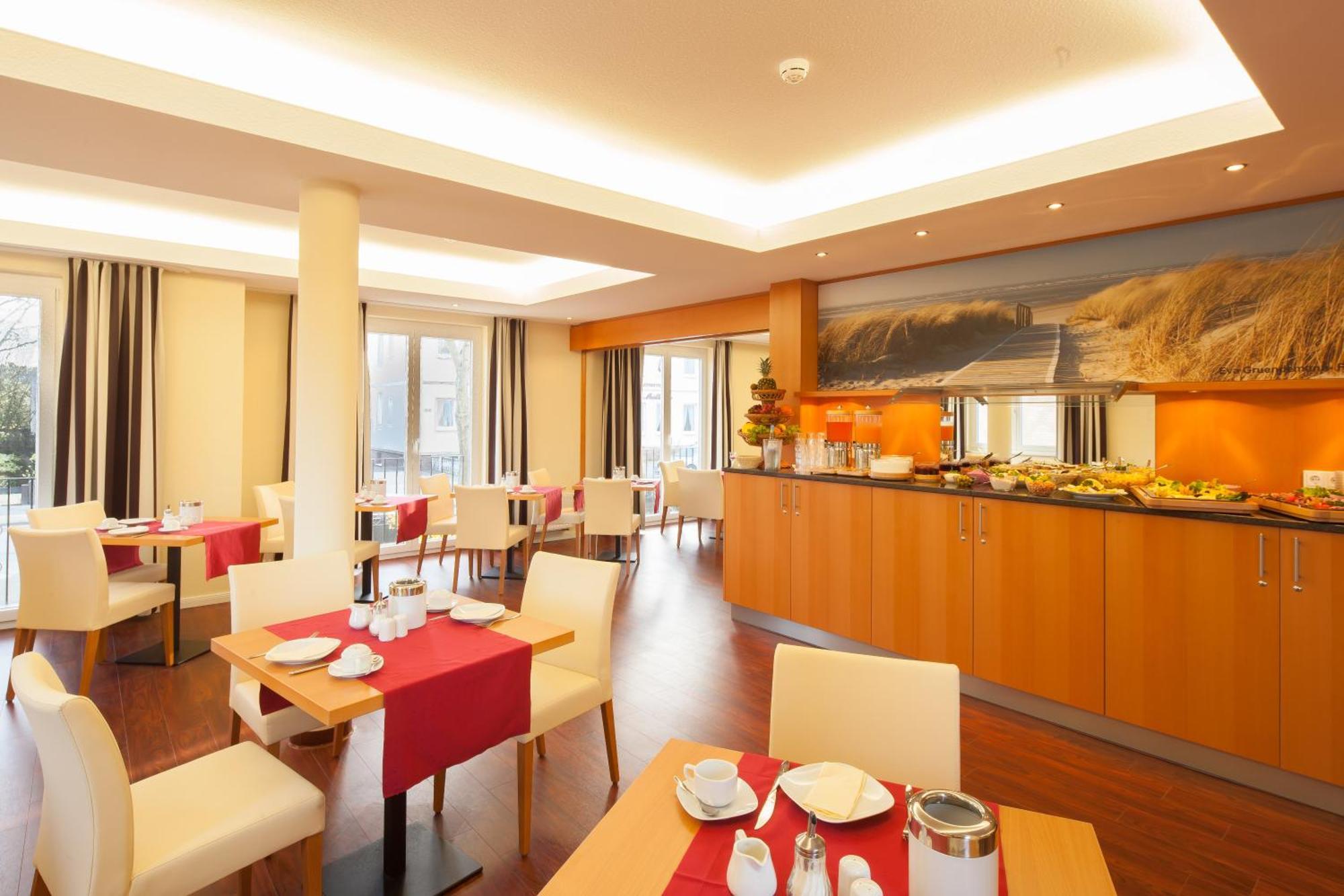 Moin Hotel Cuxhaven Exterior foto