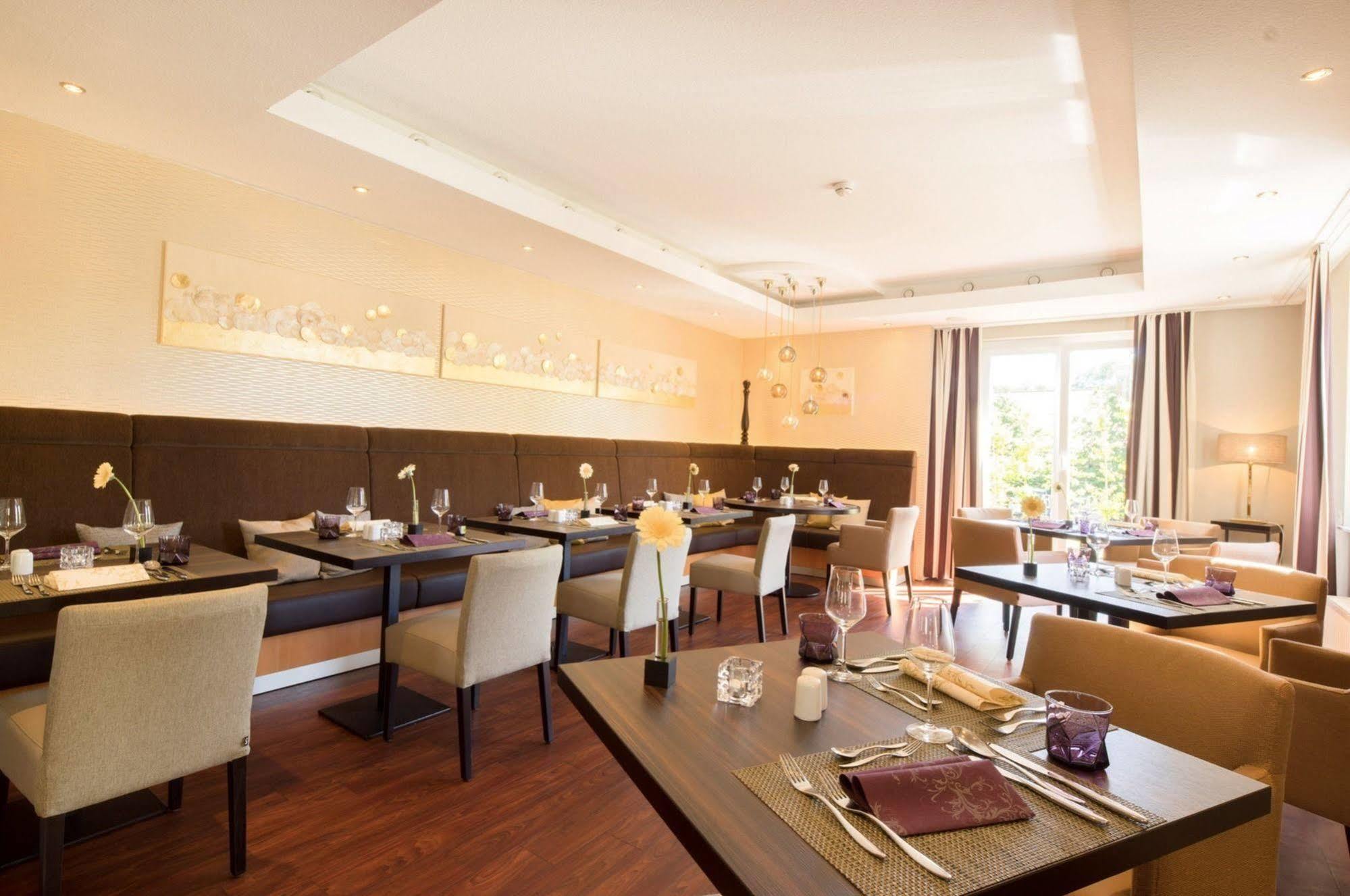 Moin Hotel Cuxhaven Exterior foto